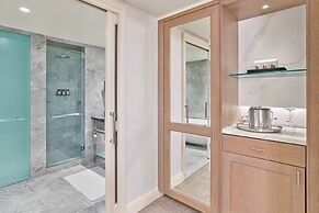 The St. Regis Aspen Resort