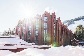 The St. Regis Aspen Resort