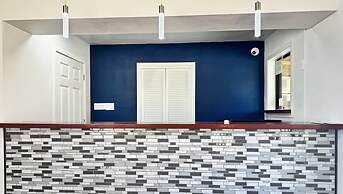 Xecutive Inn and Suites