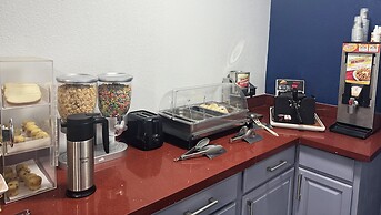 Xecutive Inn and Suites