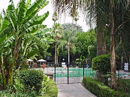 Clarion Hotel Bakersfield North