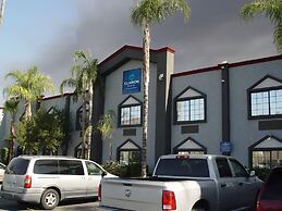 Clarion Hotel Bakersfield North