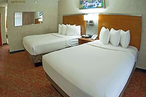 Clarion Hotel Bakersfield North