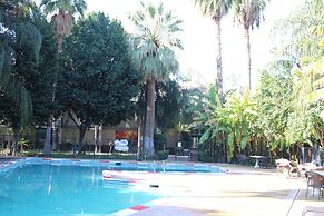 Clarion Hotel Bakersfield North