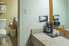 Clarion Hotel Bakersfield North