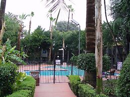 Clarion Hotel Bakersfield North