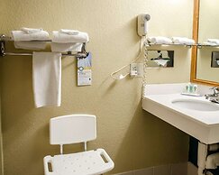 Quality Inn & Suites Medina - Akron West