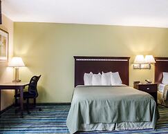 Quality Inn & Suites Medina - Akron West