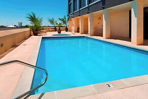 Renaissance Mobile Riverview Plaza Hotel