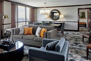 Renaissance Mobile Riverview Plaza Hotel