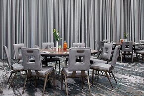 Renaissance Mobile Riverview Plaza Hotel