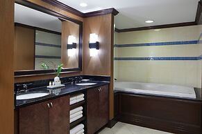 Renaissance Mobile Riverview Plaza Hotel