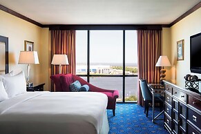 Renaissance Mobile Riverview Plaza Hotel