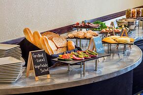 Renaissance Mobile Riverview Plaza Hotel