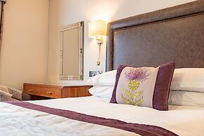 The Swans Nest Hotel