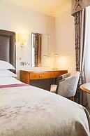 The Swans Nest Hotel