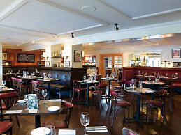 The Swans Nest Hotel