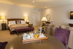 The Swans Nest Hotel