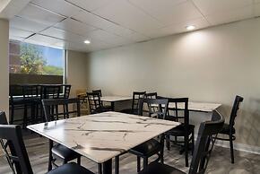 Quality Inn Aurora - Naperville Area