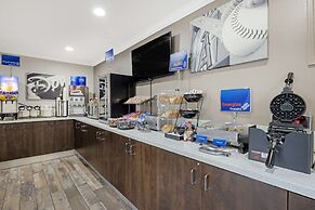 Best Western Courtesy Inn Hotel - Anaheim Resort at the Park