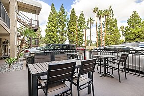 Best Western Courtesy Inn Hotel - Anaheim Resort at the Park
