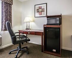 Quality Inn Peru near Starved Rock State Park