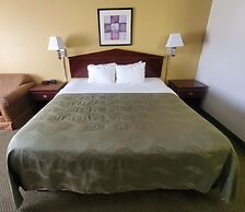 Quality Inn Peru near Starved Rock State Park