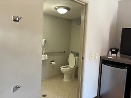 Red Roof Inn Greensboro Airport