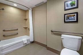 Comfort Inn & Suites Glen Mills - West Chester