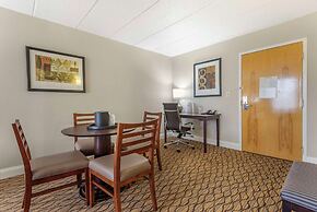 Comfort Inn & Suites Glen Mills - West Chester