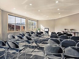 Mercure Queenstown Resort