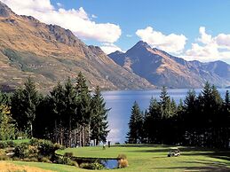 Mercure Queenstown Resort