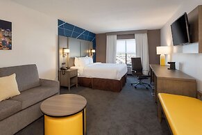 Comfort Inn & Suites Buffalo Airport