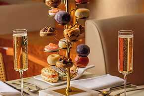 The Berkeley, Maybourne