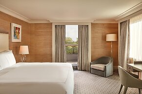 The Berkeley, Maybourne