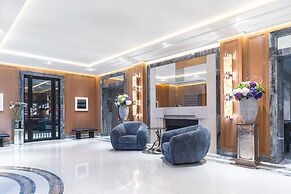 The Berkeley, Maybourne