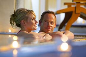 Ashdown Park Hotel & Country Club