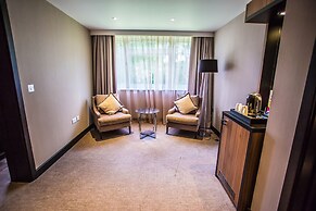 Crowne Plaza Gerrards Cross by IHG