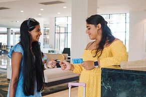 Hilton Palm Beach PBI