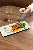 Hilton Palm Beach PBI