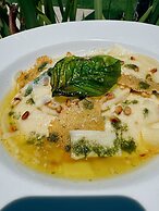 Hilton Palm Beach PBI