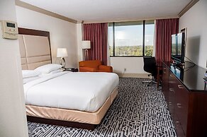 Hilton Palm Beach PBI