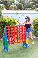 Hilton Palm Beach PBI