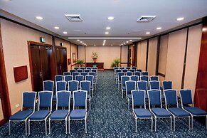 Hilton Palm Beach PBI