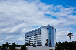 Hilton Palm Beach PBI