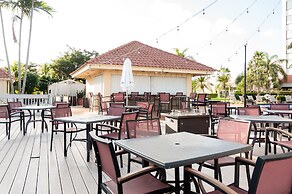 Hilton Palm Beach PBI