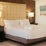 Hilton Palm Beach PBI