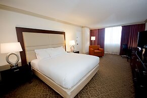 Hilton Palm Beach PBI