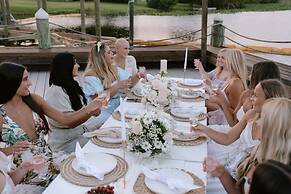 Hilton Palm Beach PBI