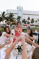 Hilton Palm Beach PBI